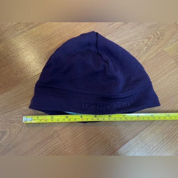 Icebreaker Merino Wool Reversible Beanie - Picture 2 of 5